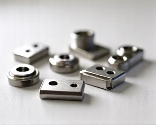 Custom metal components for logistics